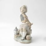 606 8048 Figurin